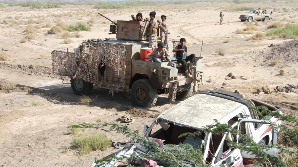 Houthi rebels kill 10 Yemen soldiers