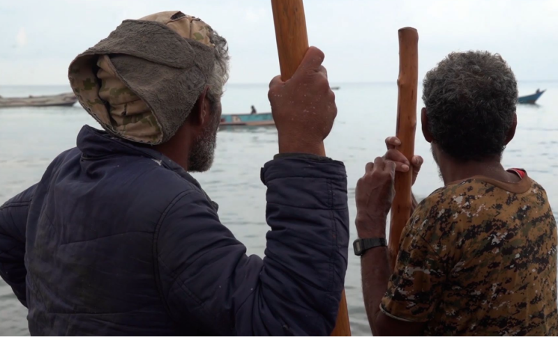 ‘Environmental disaster’: Yemeni govt demands help to secure Houthi-hit ship