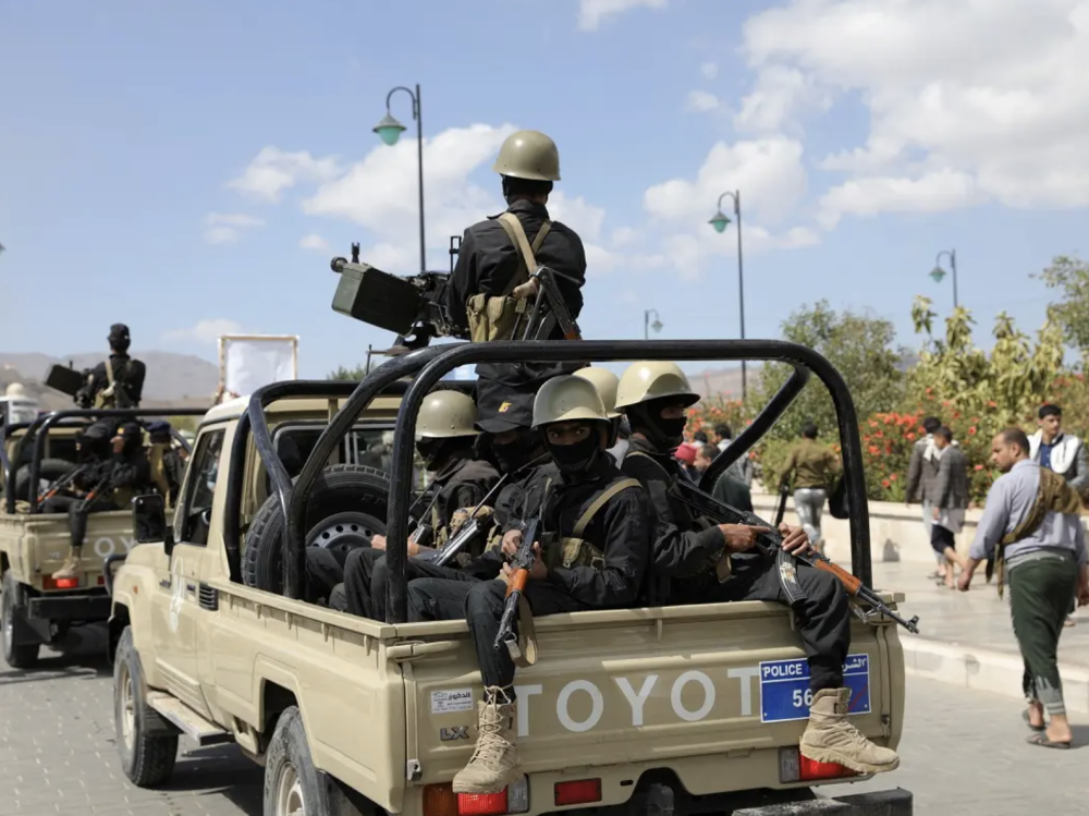 Yemen : Senior Houthi Commander Killed in Clashes with Gov't Forces in Taiz