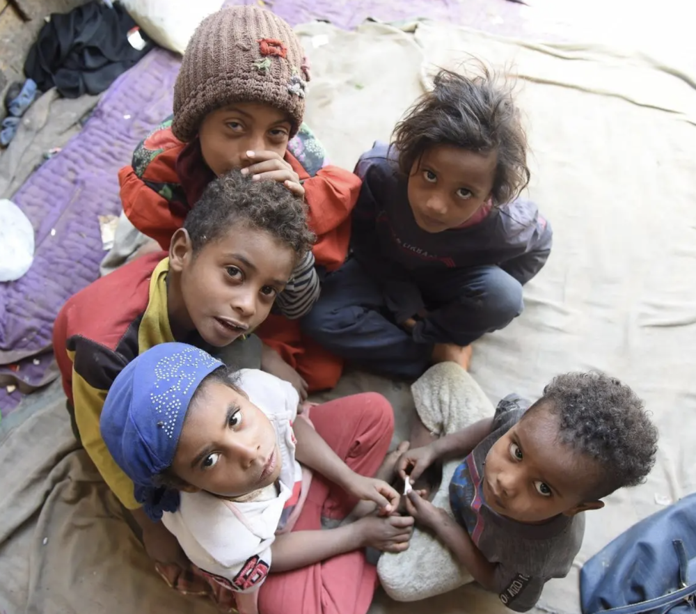 Yemeni Commission Documents 5,700 Cases of Child Rights Violations Across Provinces