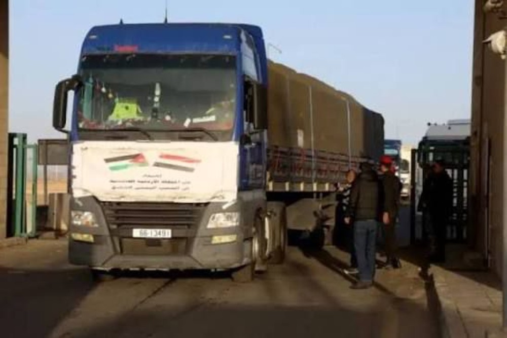 Jordanian Aid Convoy of 13 Trucks Arrives in Yemen