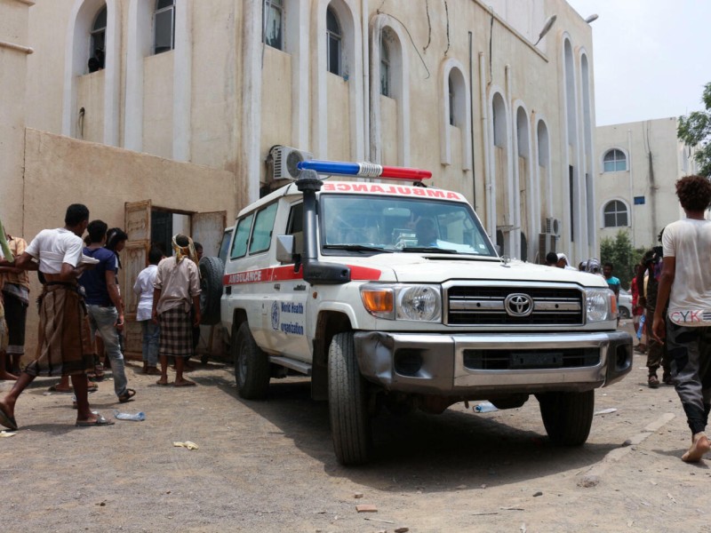 4 killed in explosion targets military ambulance in Yemen