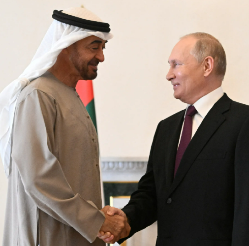 Putin discusses OPEC+ and Ukraine talks with UAE President