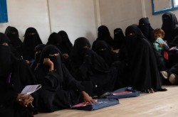 Displaced Yemeni Women and Girls Find Empowerment in Education