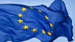 Yemen : EU Condemns Houthi Attack on Dutch Cargo Ship in Gulf of Aden