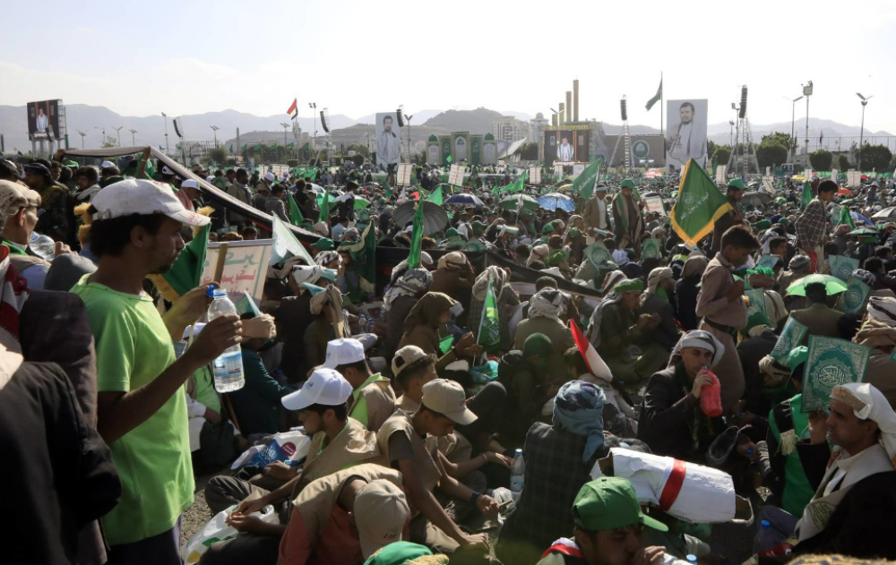 Yemen's Houthi arrest head of the Teachers Club in preparation for his trial