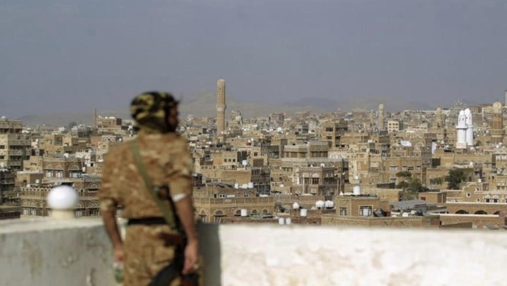 Yemen: 2 Gov’t Soldiers , Several Houthi Fighters Killed in Fierce Clashes East of Taiz