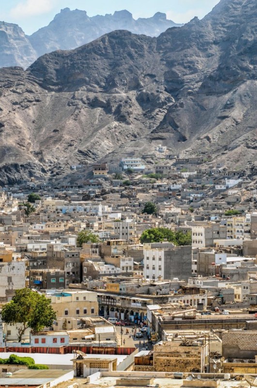 Yemen : Power Returns to Aden "After 3-Day Outage"