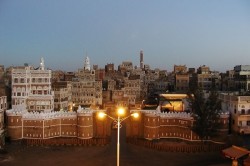 UN envoy warns Yemen in ‘free fall’ and urges action to avoid wider conflict